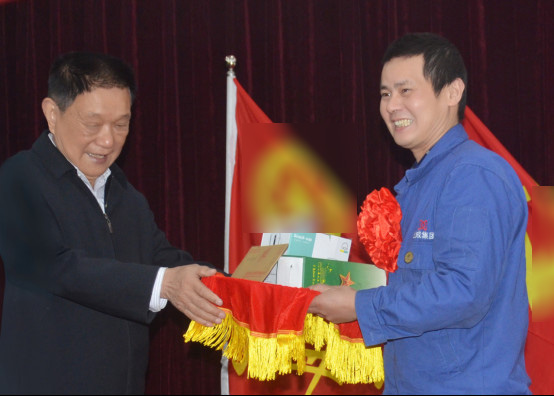 江西達(dá)成工業(yè)集團(tuán)有限公司“技能競賽”新聞稿808.jpg